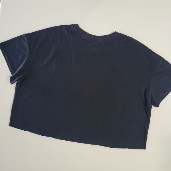 Joyspun Women's Black Crewneck Graphic Short Sleeve Tee - Picture 13 of 13